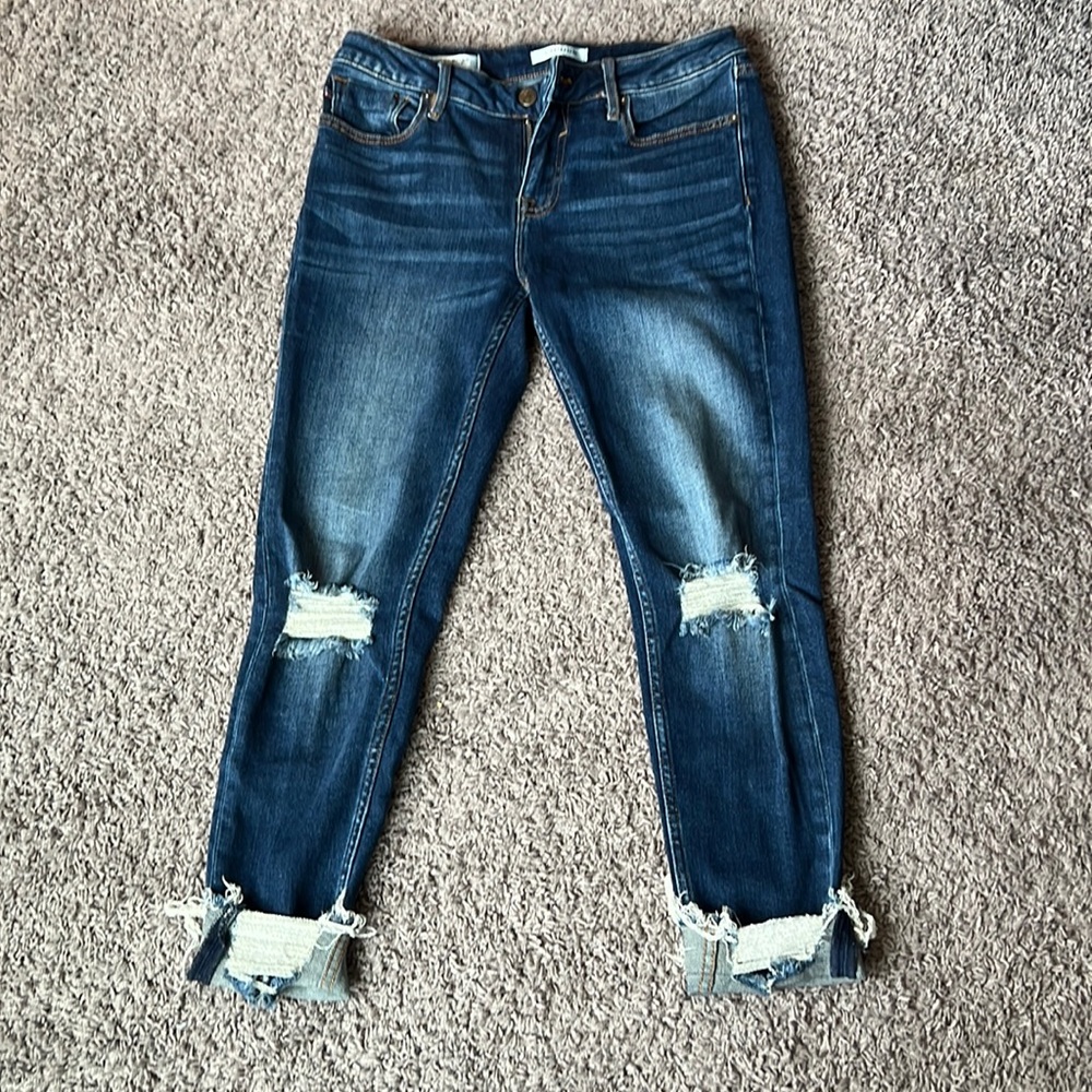 Vigoss, Thompson Tomboy, size 28, distressed dark wash